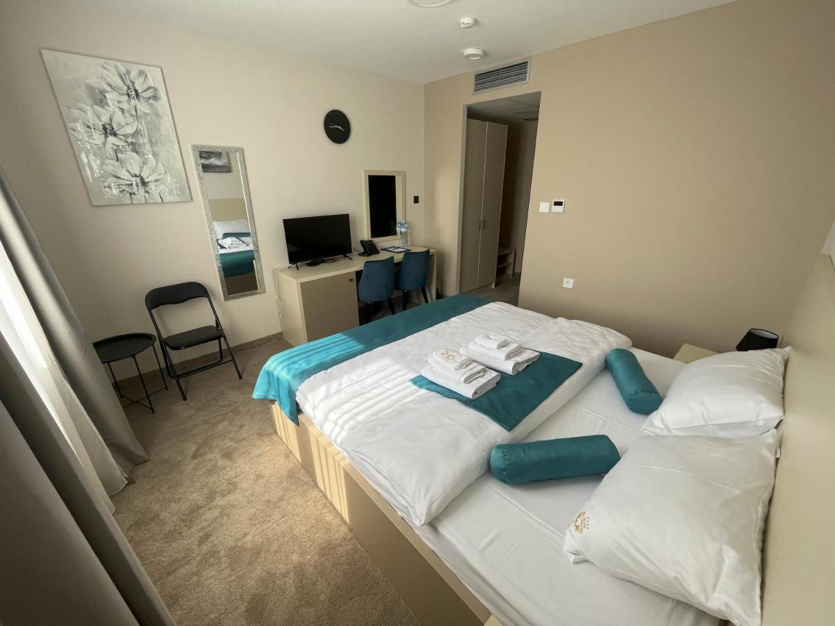 Garni Hotel Imperium Subotica Extérieur photo
